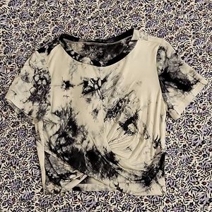 Short sleeve tie dye crop top